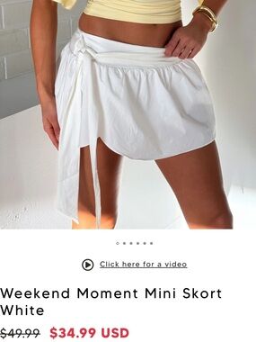 White Fox Weekend Moment Mini Skort NWT